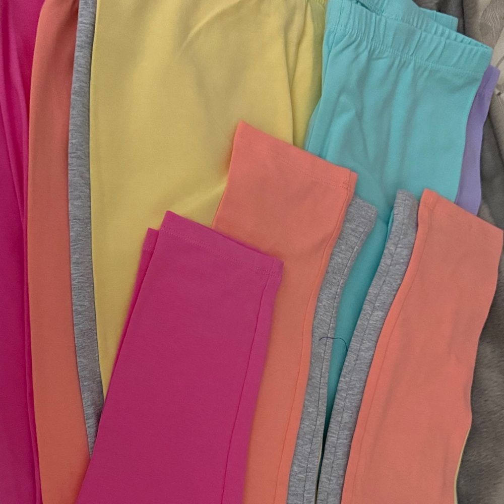 NWT MULTI PACK  Kids Leggings in Pink, Yellow, Orange, Blue, Purple , and Gray 🌈
